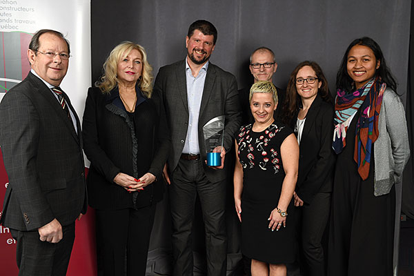 Le Groupe CRH Canada a reçu le Prix génie-voirie en développement durable 2018 l