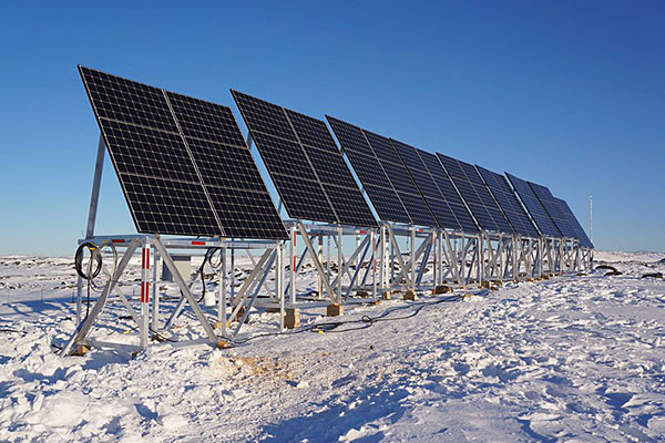 Hydro-Québec investit peu à peu le créneau de la production d’énergie photovolta