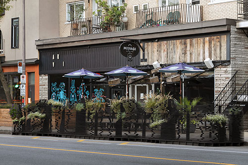 Le projet éphémère Parklet Miyagi. Photo : Dave Tremblay