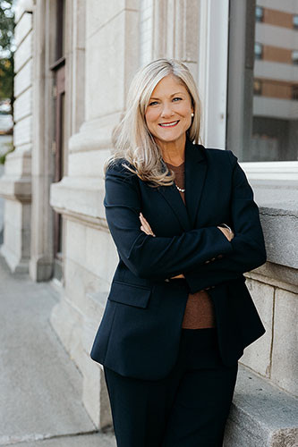 Sandra Rossignol, présidente-directrice générale de la Chambre de commerce et d'industrie Saguenay-Le Fjord (CCISF). Crédit : MCPhotographe-CCISF