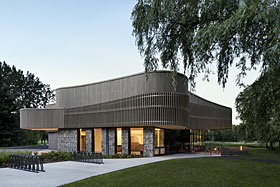 Le centre de découverte et de services du parc national des Îles-de-Boucherville. Photo : Adrien Williams