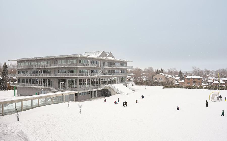Le Collège Sainte-Anne dispose désormais d’un campus carboneutre d’avant-garde. Perspective architecturale : Atelier Pierre Thibault/Architecture 49; Photos : Maxime Brouillet