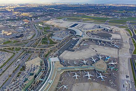 L’aéroport Pearson l'un des premiers au pays à recevoir la certification de niveau 4 - Transformation dans le cadre du programme Airport Carbon Accreditation du Conseil international des aéroports. Crédit :  Greater Toronto Airports Authority (GTAA)