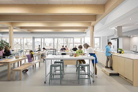 Image de la cuisine de l'école des Cerisiers à Maskinongé. Crédit : David Boyer