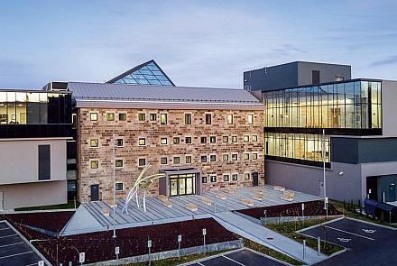Le palais de justice de Rimouski a obtenu la certification LEED Argent. Photo : SQI