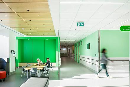 Le projet, qui comprend le Pavillon Enfant Soleil et la nouvelle urgence de l’établissement de santé situé à Sherbrooke, a décroché la certification le 1er juin. Crédit: Adrien Williams 