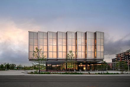 Le Pôle municipal de Vaudreuil-Dorion a remporté le Grand Prix d'architecture. Crédit : Phil Bernard