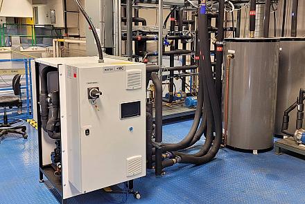 La pompe à chaleur à haute température testée au laboratoire de CanmetÉNERGIE à Varennes. Photo : Ressources naturelles Canada