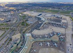 L’aéroport Pearson l'un des premiers au pays à recevoir la certification de niveau 4 - Transformation dans le cadre du programme Airport Carbon Accreditation du Conseil international des aéroports. Crédit :  Greater Toronto Airports Authority (GTAA)