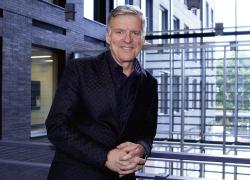 André Cazelais est à l’avant-plan des politiques de bâtiment durable de la Ville de Montréal depuis plus de 30 ans. Photo : René-Claude Sénécal. 