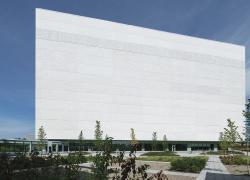 Bibliothèque  et Archives Canada inaugure le premier centre d'archivage carbone net zéro en Amérique. Photo : Roy Grogan Photography