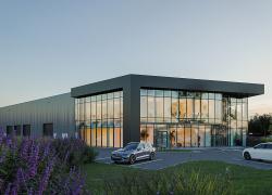 Inauguré le 20 octobre, le nouveau centre opérationnel vise l’obtention de la certification LEED. Crédit : MONTONI