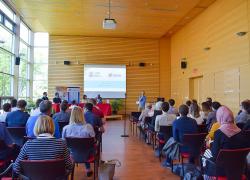La recherche sur la construction durable en bois fait école