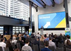 BOMA Québec a annoncé les lauréats lors du Rendez-vous Défi Énergie 2025, qui s’est tenu le 15 octobre au Fairmont Le Reine Elizabeth, à Montréal. Crédit : Louis-Charles Dumais