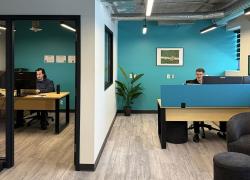 La firme d’ingénierie spécialisée en génie civil franchit une nouvelle étape de son expansion avec l’ouverture de ce huitième espace de travail. Crédit : Équipe Laurence