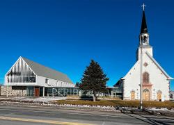Espace Péribonka regroupe les services administratifs et culturels de la municipalité. Crédit : Les Maîtres d’Œuvre Hovington Gauthier Architectes