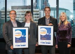  La remise du prix Eureka! à Lemay réunissait, de gauche à droite : Hugo Lafrance et Mélanie Veilleux, respectivement directeur, Stratégies durable et architecte associée chez Lemay; et Martin Roy, président de Martin Roy et associés, et sa collaboratrice Sandra Soucy - Photo : Écotech Québec