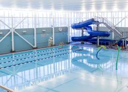 Le complexe aquatique de Granby a obtenu une certification LEED Or. Photo : Ville de Granby