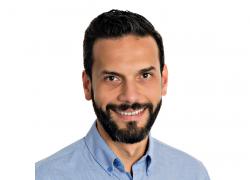 Lyès Hacini, nouveau directeur du Centre d’expertise sur l’aluminium d’AluQuébec. Photo : AluQuébec