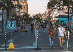 L’Office de consultation publique de Montréal présente une série de panels d’introduction pour réfléchir le Montréal de demain.  Crédit : Jamshed Khedri - Unsplash