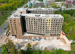 La résidence étudiante du campus de Scarborough de l’Université de Toronto vise une certification "Maison passive". Photo : Pomerleau
