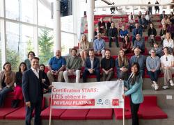 L’École de technologie supérieure (ÉTS) a annoncé, le 16 octobre, avoir obtenu la plus haute distinction décernée par l’Association for the Advancement of Sustainability in Higher Education (AASHE), laquelle reconnaît les efforts des universités du monde entier en matière de développement durable. Crédit : ÉTS