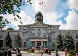 L'Université McGill a obtenu la certification STARS Platine. Photo : D. Benjamin Miller, Wikimedia Commons (CC0)