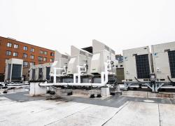 Des travaux de modernisation au Centre sportif de l'UQAM ont permis d'améliorer sa performance énergétique. Crédit : Nathalie St-Pierre