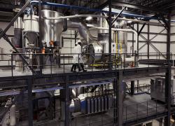 Le bâtiment industriel se distingue par son processus de torréfaction durable, tout en intégrant plusieurs mesures visant à réduire son empreinte environnementale. Crédit : Café William